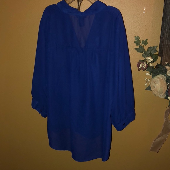 Button down blouse - Picture 3 of 6